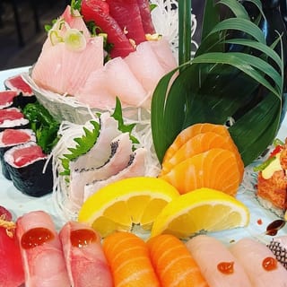 Sushi & Sashimi Combo Omakase